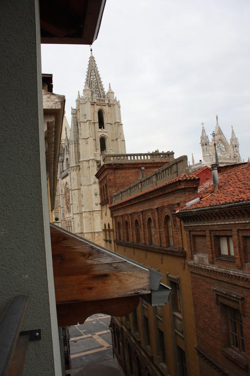 Apartamento La Cenicienta Catedral León Δωμάτιο φωτογραφία