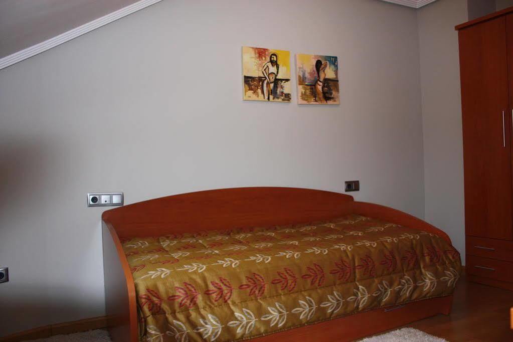 Apartamento La Cenicienta Catedral León Εξωτερικό φωτογραφία