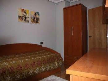 Apartamento La Cenicienta Catedral León Εξωτερικό φωτογραφία